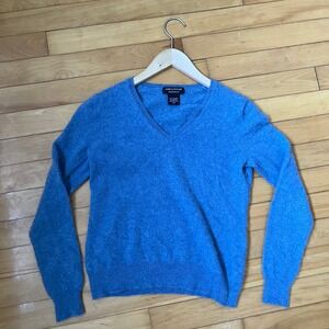 Lord & Taylor Cashmere V-Neck Sweater Blue Long Sleeve Size M